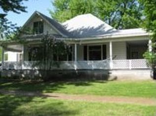 300 S Olive St, Pittsburg, KS 66762