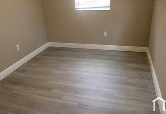 2nd image of 7406 S Obrien St