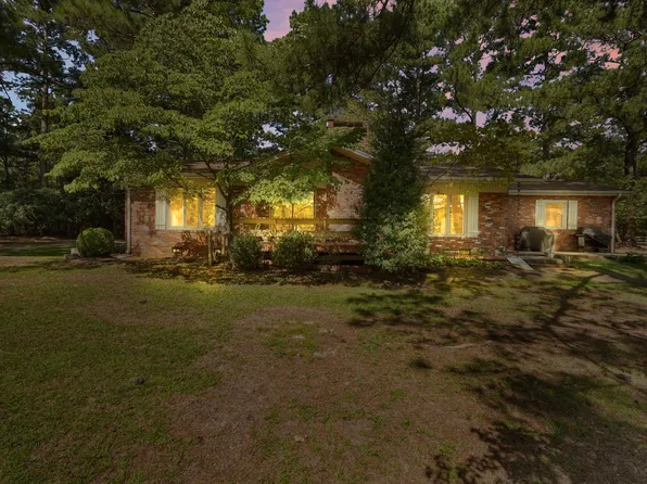 2292 Fairground Rd, Coats, NC 27521