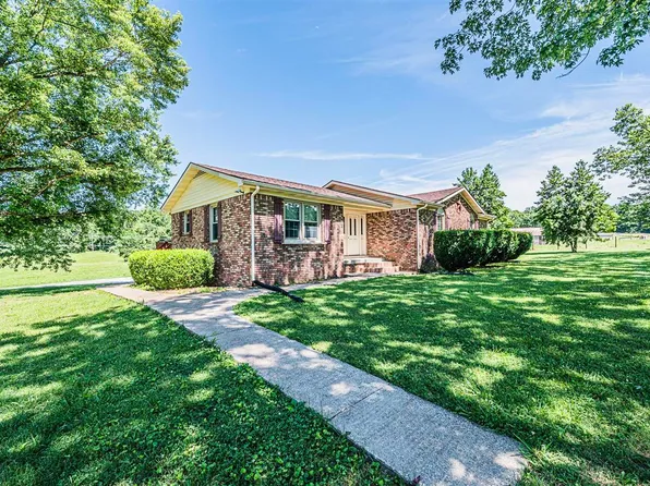 3693 Bowling Green Rd, Morgantown, KY 42261