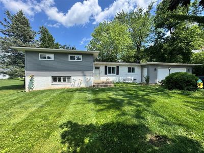505 S Oak St, Anamosa, IA, 52205
