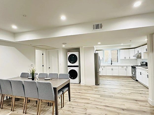 1st image of 1532 W 37th St #2