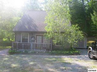 4306 Evans Chapel Rd, Pigeon Forge, TN 37876