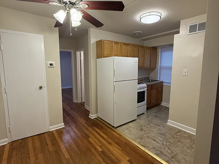 1314 K St SE #203 — Photo 5