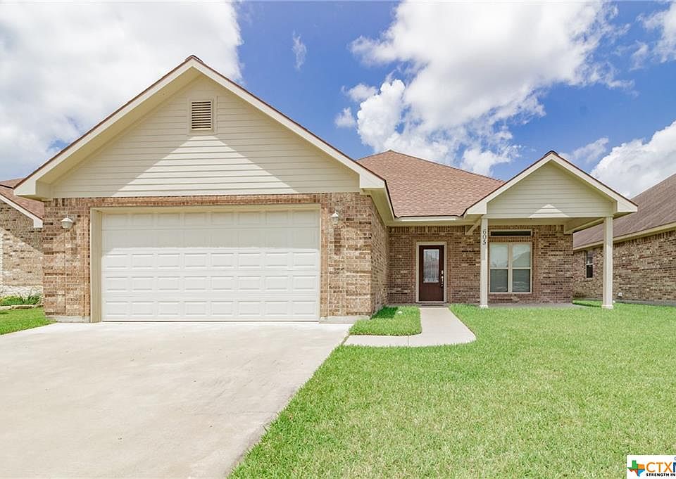 1st image of 605 Mason Cir
