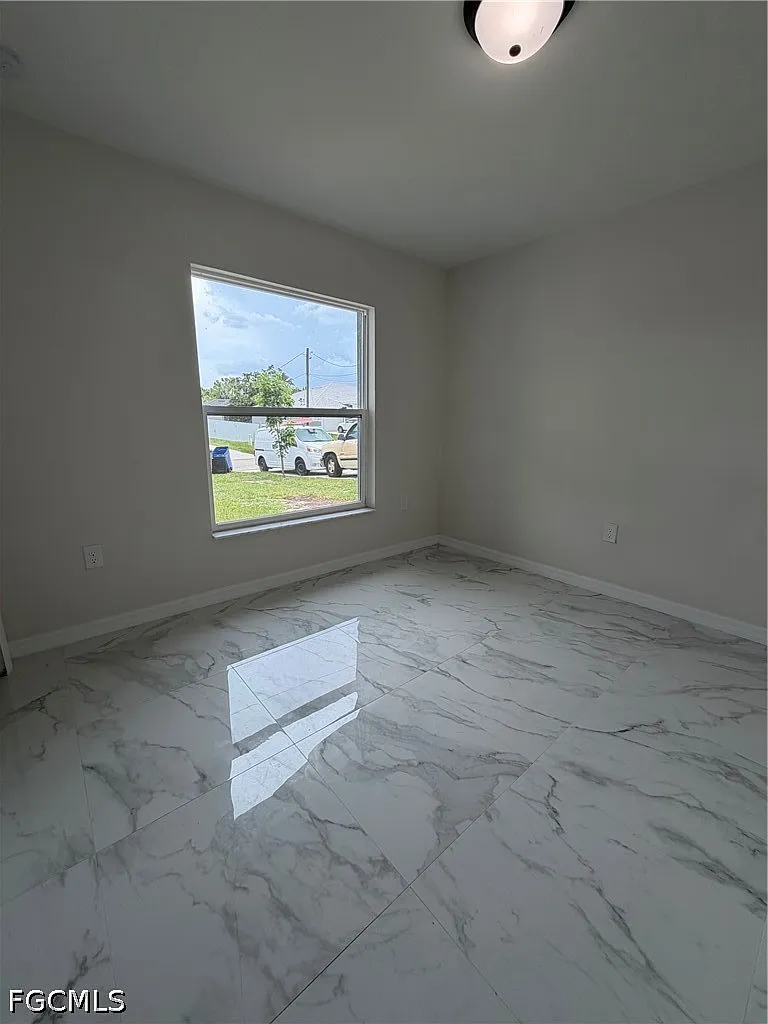 2 bed, 2.0 bath, 1191 sqft, $1,850 — Photo 3