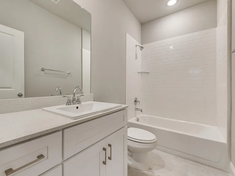 1078 Norias Dr — Photo 3