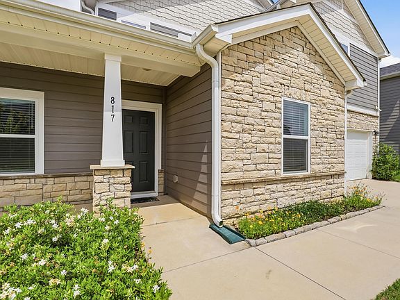2nd image of 817 Elgon Walk Dr