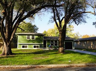 7330 W Quail Ln, Wichita, KS 67212