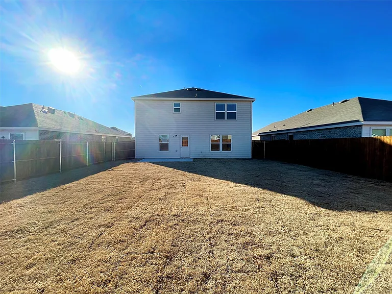 16020 Rein Ave — Photo 5