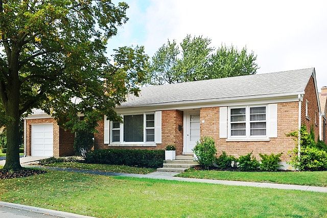 1st image of 611 Washington Pl