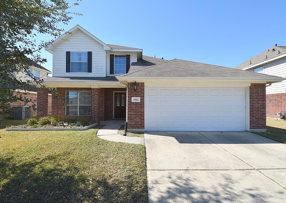 1st image of 6927 Fountain Lilly Dr