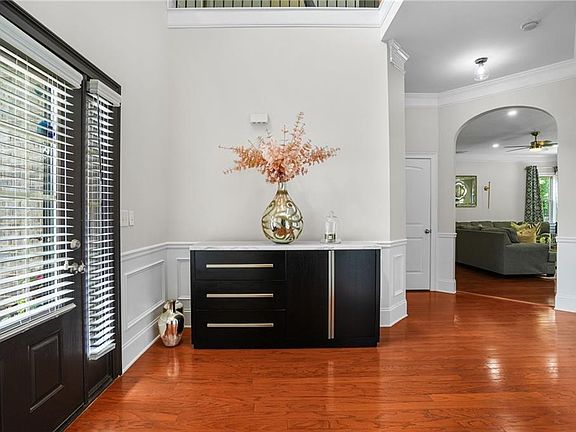 5th image of 3920 Margaux Dr