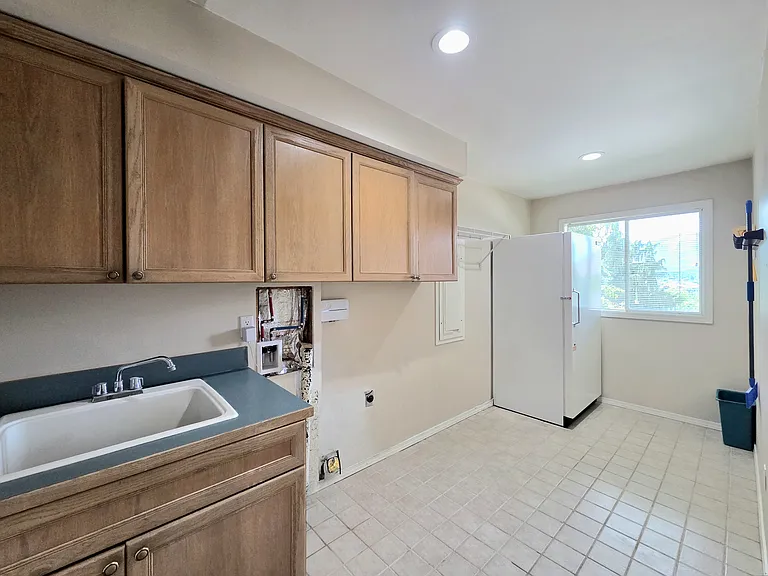 62 15th St NE — Photo 23