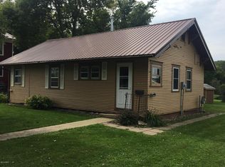 305 Lincoln St, Willow Lake, SD 57278