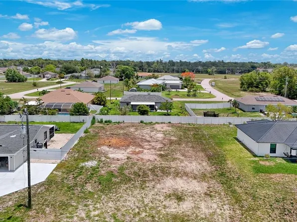 3205 NW 2nd PL, CAPE CORAL, FL 33993