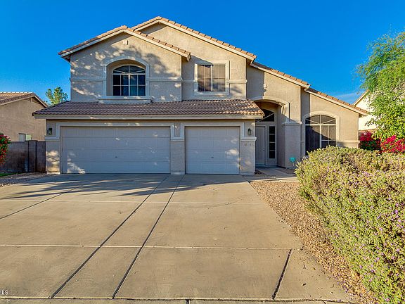 4th image of 3328 E Isabella Ave