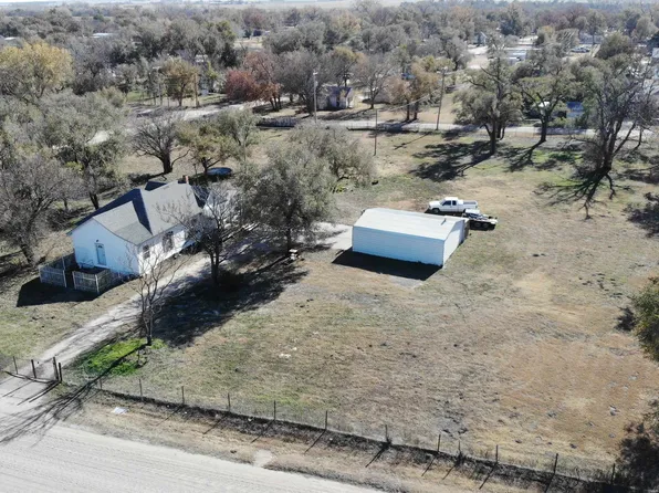 1107 5th St, Great Bend, KS 67530