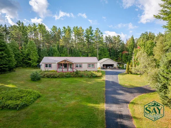 15 Rickerson Pond Rd, Saranac Lake, NY 12983