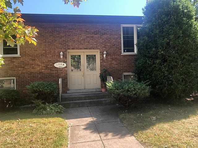 1st image of 9843 Meade Ave