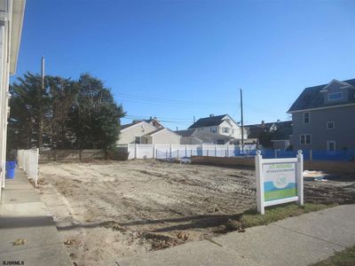 19 N Mansfield Ave, Margate, NJ, 08402