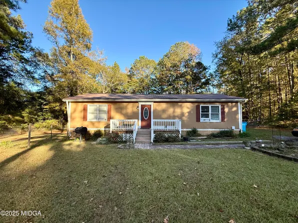 89 Springdale Rd, Jackson, GA 30233