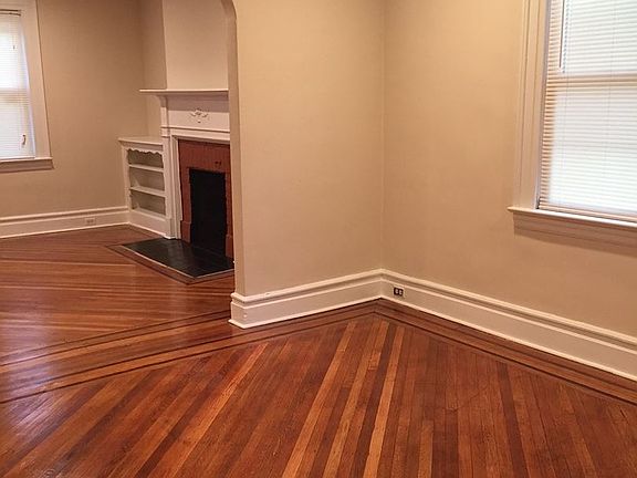 3rd image of 305 N Maple Ave APT 1