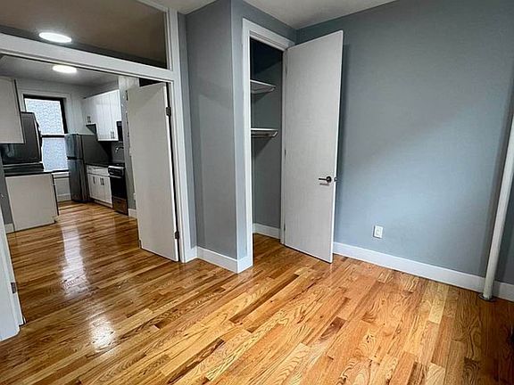 4th image of 327 E 19th St #F2
