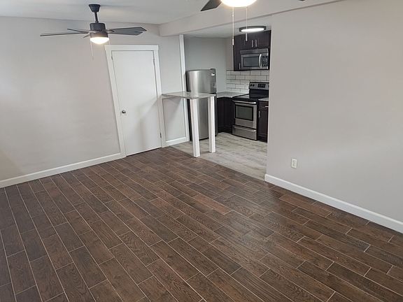 2nd image of 2526-30 Bellevue Ave #7175
