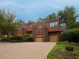 12 Hidden Ledge Rd #41, Englewood, NJ 07631