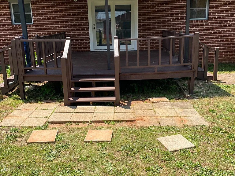 207 Corning St — Photo 15