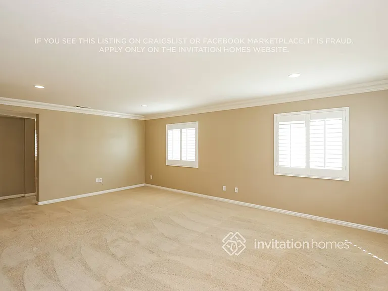 11042 Evergreen Loop — Photo 12