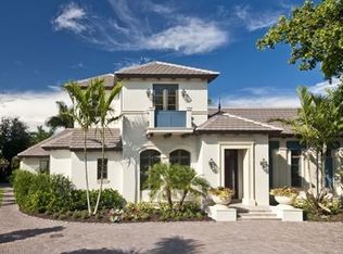 4010 Old Trail Way, Naples, FL 34103