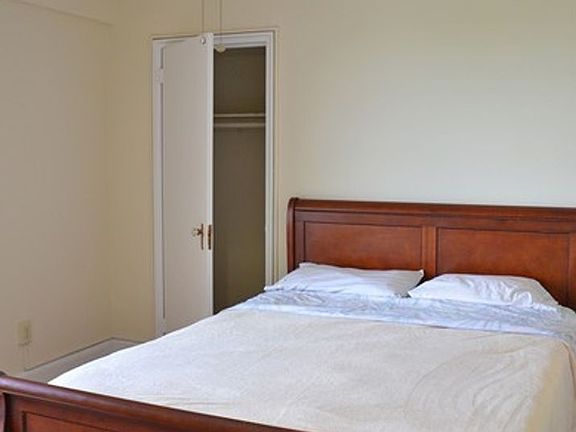 2nd image of 3130 Wisconsin Ave NW #607