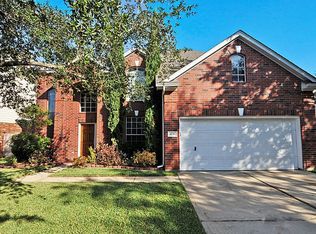 4731 Silverlake Dr, Sugar Land, TX 77479