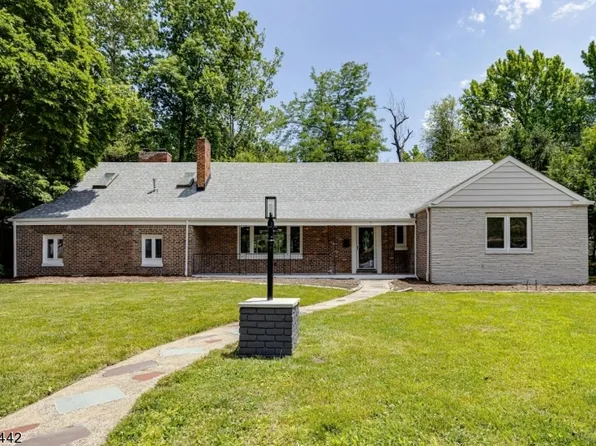 7 Summit Rd, Cranford Twp., NJ 07016