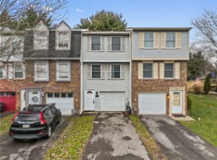 910 Lynwood Ct, Cranberry Township, PA 16066