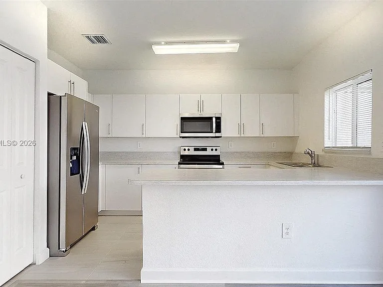 388 NW 12th Pl #388 — Photo 12
