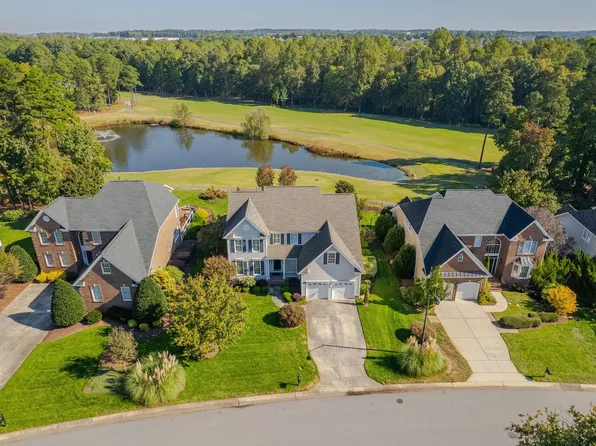 9008 Winged Thistle Ct, Raleigh, NC 27617