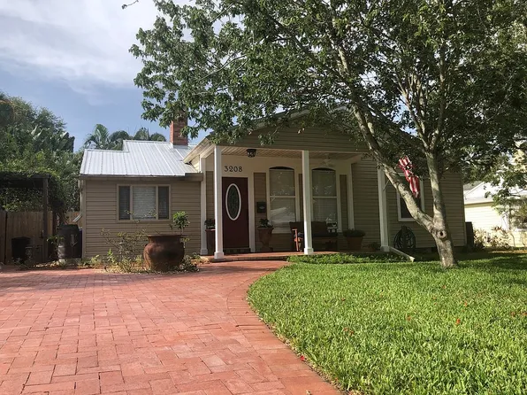 3208 Avenue A W, Bradenton, FL 34205