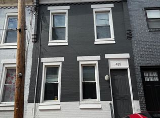 435 Mercy St, Philadelphia, PA 19148