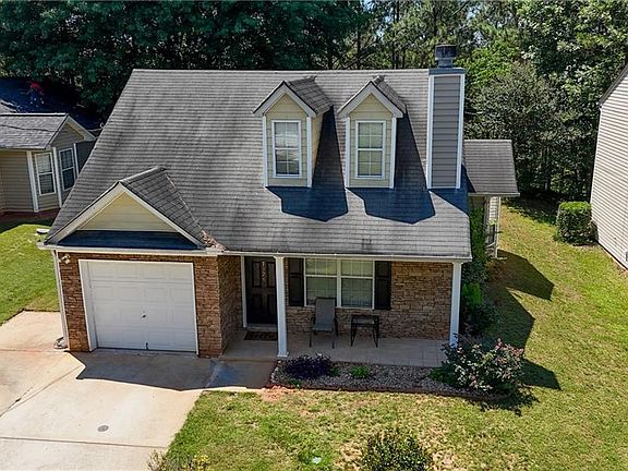 2nd image of 7126 Ravenwood Ln