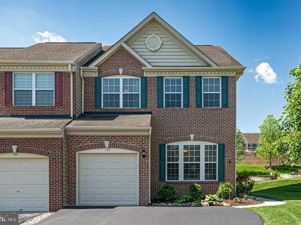 115 Penns Manor Dr, Kennett Square, PA 19348