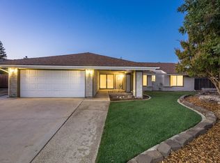 2599 Burgan Ave, Clovis, CA 93611