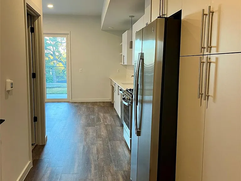 4004 Banister Ln #106 — Photo 16