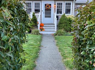 21 Eliot St, Canton, MA 02021