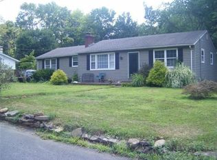 319 1st St, Bordentown, NJ 08505