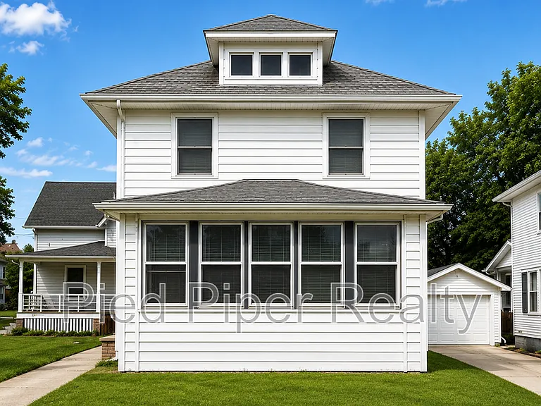 1254 S Chicago Ave — Photo 1