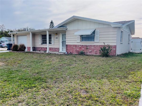 3243 Bayport Dr, Holiday, FL 34691