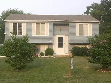 4406 Quillen Cir photo 1